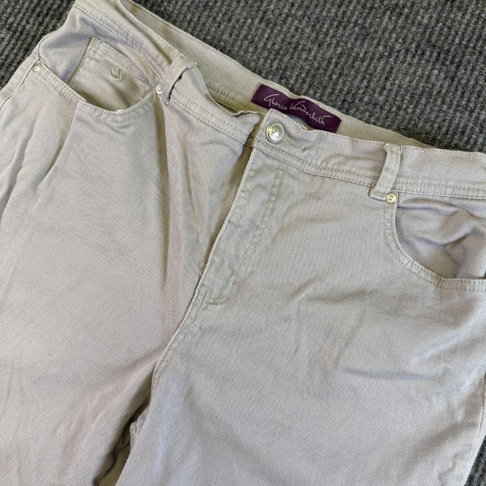 Gloria Vanderbilt Amanda Jeans Women's Size 16 Short Beige Jeans